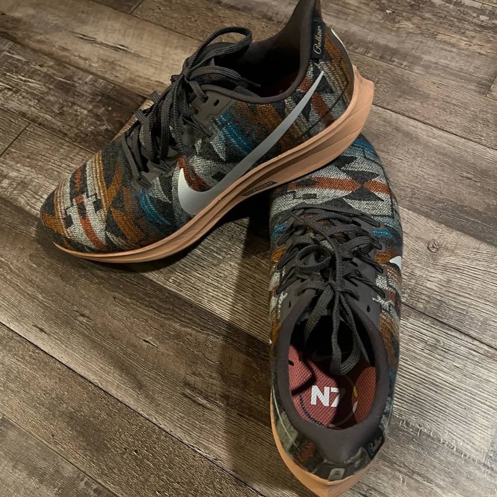 Nike Air Zoom Pegasus 36 N7 x Pendleton (CQ7695-900) Men’s US Size 10.5